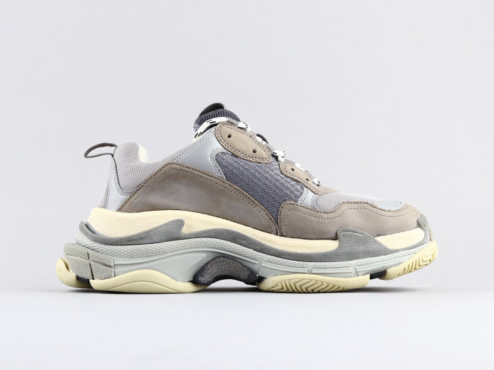 EI -Bla Triple S Grey Sneaker