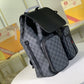 EI - Top Handbags LUV 118