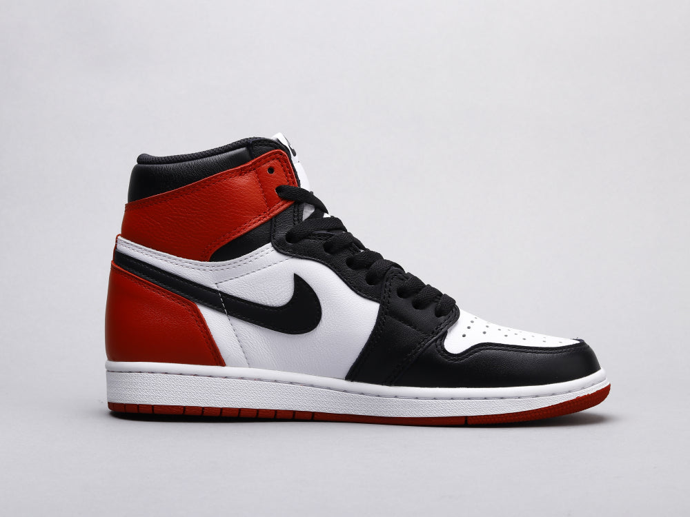 EI -AJ1 black toe